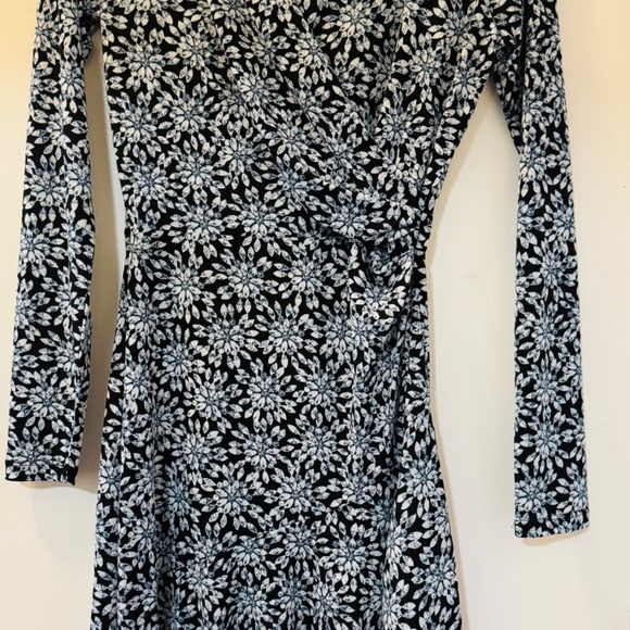 Michael Kors Flower Print Dress - Picture 3 of 3